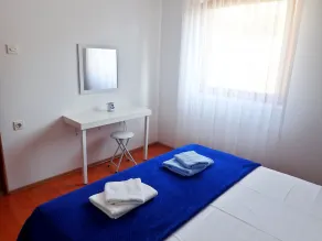 Comfortable accommodation for 4 people in the center of Starigrad - Image 4