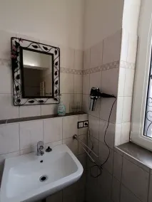 Sea time. Newly renovated apartment with garden in a quiet, central residential area - Image 5