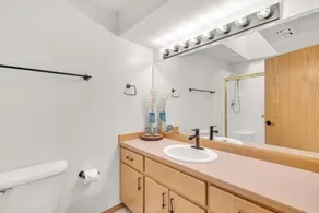 Updated 3 bedroom on Northside Sunriver, Hot tub, Pets ok - Image 3
