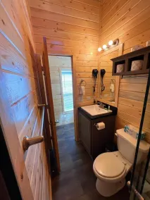 080 Tiny Home nr Grand Canyon South Rim Sleeps 8 - Image 4