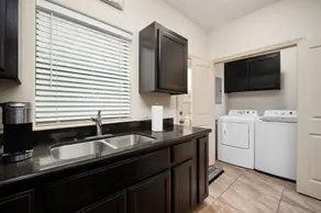 Hummingbird apartment 7 - Image 5