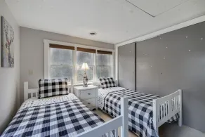 Killington Mountain Home! HotTub & 5 min to Skiing! 3 Bedroom Home by RedAwning - Image 5