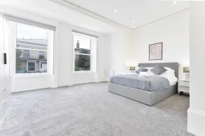 1BR Apartment in central Cheltenham with Terrace - Image 5