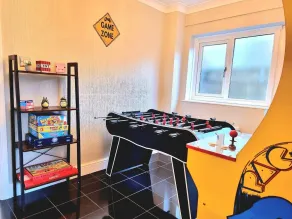 Stag Manor Hot Tub Retreat near Peak District - Image 4