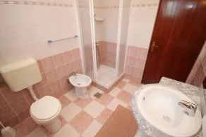 Apartments by the sea Vlasici, Pag - 6523 - Image 2