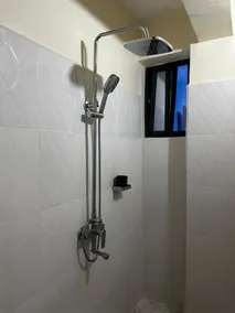 Girrafe Apartments - Image 2