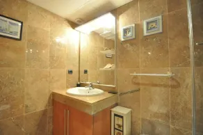 Apartment direkt am Strand in Roses, Costa Brava! 2 Schlafzimmer, Meerblick, Pool, kostenloses WLAN. Buchen Sie jetzt! - Image 3