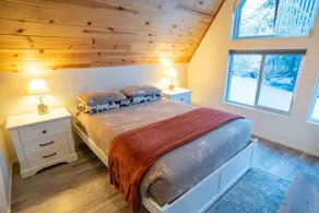 Unique stay just outside of Seward, AK - Image 3