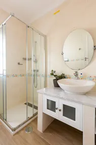 Luxury Villa Jose with swimming pool - Image 5
