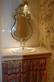 Gîte BACCARAT, Domaine La Fourcade, Authentique et ancienne propriété - Image 2