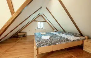 4 Bedroom Beautiful Home In Radovanci - Image 5