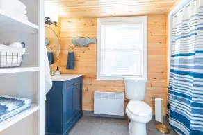 Tucked Away Cottage located in Canoe Cove on PEI's South Shore - Image 4
