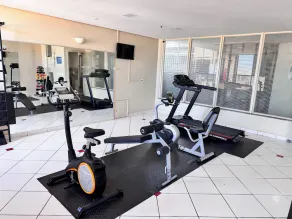 Luix Londrina Flat 707, QS 43 m2 , c garagem - Image 2