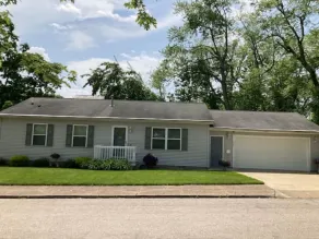 N E W Cozy 2 Bedroom Hermitage in Historic Ashtabula Harbor - Image 5