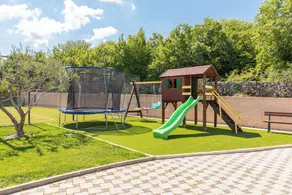 Villa Seven Lakes - opvarmet pool, biograf, tennis, boblebad, - Image 3