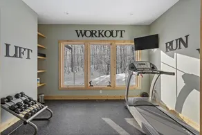 The Highlands Ski-In/Ski-Out Luxe Retreat: Your Premier Four Seasons Escape! - Image 2