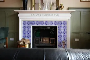 Embankment Hotel - Image 2