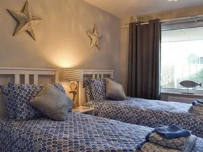 2 bedroom accommodation in Godshill, near Newport - Image 4