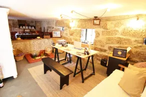 Quarto do Lagar Quinta d'Areda Wine&Pool Experience - Image 3