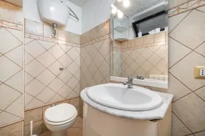 Komfortabel villa nær den fortryllende strand - Image 3