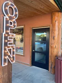 Bison Loft in Downtown Custer, Sleeps 4 - Image 4