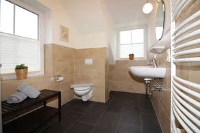 ROB 20 for 8 persons, approx. 86 sqm, pets, sauna - Feriendorf Robbenplatte - Image 4