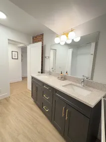 New 2 Bedroom Suite Fairfield Heritage Manor, Free Parking - Image 3