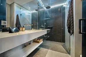 Villa Barcelona a Quarteira - Image 5