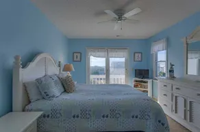 Hobbs Realty - Bring the whole family to \"Summer Manor\" a duplex with close beach access! - Image 5