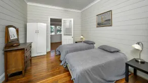 Bermagui Bay Beach House 1, Best Beachside location in Bermagui - Image 3
