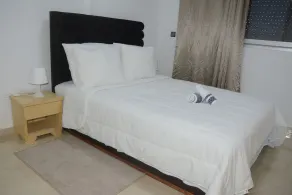 Town Hotel - Image 5