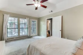 Cozy 4bd/2br house by Mira Vista: Family-friendly, 30+ day stays welcome!  - Image 5