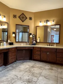 Luxury Lake House - Image 3