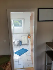 Alojamiento privado en un BR 2. Dachgeschosswohnung. Para 2 máx. 3 Pers. - Image 3