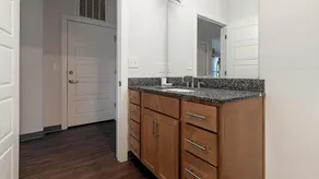 Landing Apartments near Downtown and UAB - Image 5