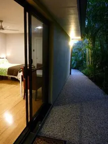 Golden Cane Couples Retreat - Privacidad frente al mar en Woolgoolga, Coffs Harbour - Image 5