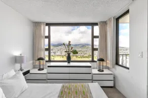 21st Floor Condo With View of Ko'olau Mountains and the Ala Wai Canal condo - Image 5