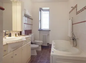 Wonderful House in the Center of Barbaresco - Image 5