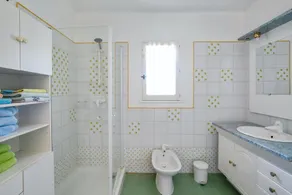 Villa charmante à La Tour-d'Aigues avec piscine privée - Image 2
