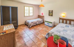 Beautiful Home In Fouzilhon - Image 4