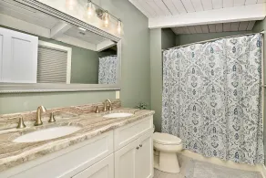 Absolutely Stunning 5 BR 5 BA Canal Front Home - You'll Never Want to Leave! - Image 4
