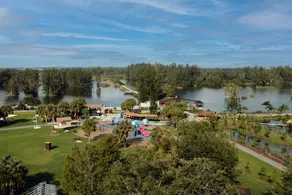 Smuk stueetagenhed, gratis WiFi, Social Club-medlemskab inkluderet, nyd Country Club Living! - Image 4