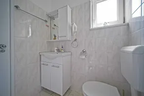 Matana Pomena - A4 One bedroom apartment with balcony and sea view - Image 3