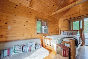Buffalo County Log Cabin w Guesthouse and pool - Image 5