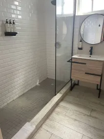 3 Bedroom/2 Bathroom 1 block from the beach - Image 5