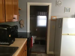 Home Away From Home, Newly Renovated Apartment - Image 3