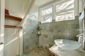 Private Garden Cottage auf 5 Hektar großen Landgut / Spaziergang zum Botanischen Garten! - Image 3