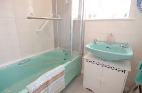 Cosy Rural Bungalow In Cornwall between Falmouth and Helston Nr Penryn Campus - Image 5