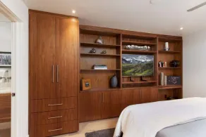 Luxurious 2BR 2BA w AC & MTN Views! - Image 4