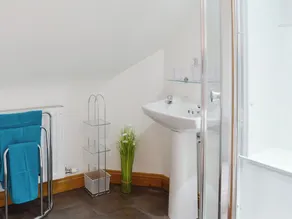 3 chambres à coucher à Stranraer - Image 4